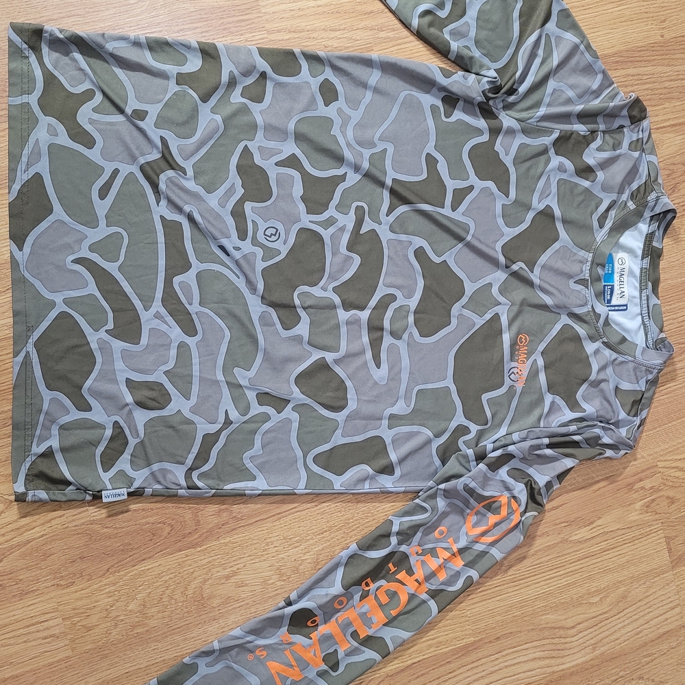 Magellan Outdoors Camouflage Long Sleeve Tee